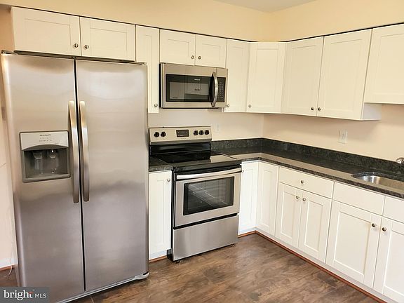 4th image of 46836 Trumpet Cir