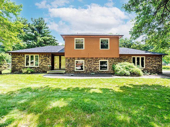 2nd image of 1743 Ramsey Ln
