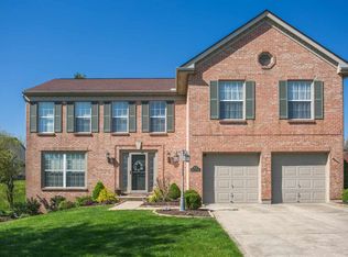 1502 Whispering Pines Dr, Hebron, KY 41048