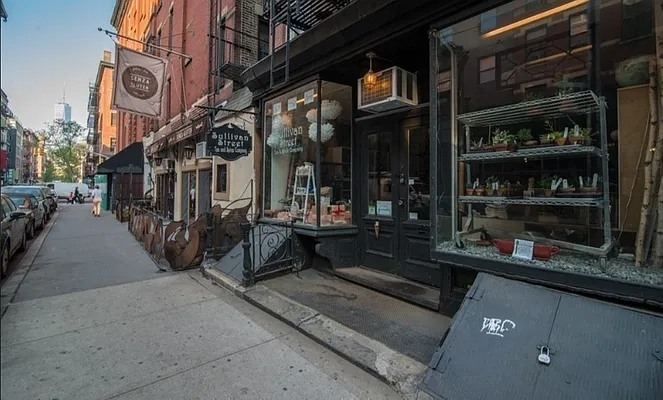 Rented by REAL New York | media 23