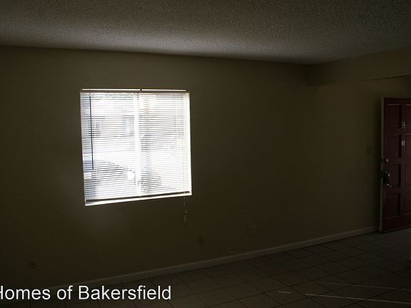 3rd image of 909 Karma Ct APT C