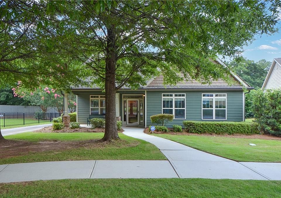 1st image of 133 Dean Cir