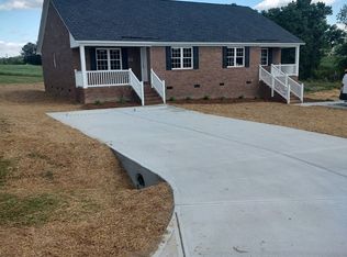 33 Holly Mar Dr #33, Zebulon, NC 27597