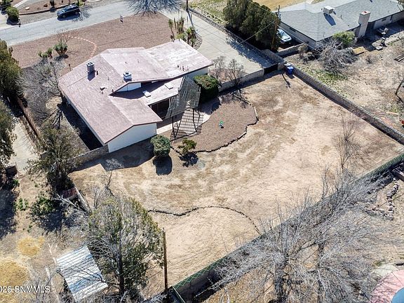 2nd image of 3005 Ronna Dr