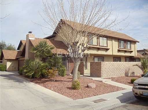 1st image of 4526 Del Oro Dr