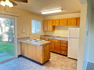 7830 SE Clackamas St APT 5, Portland, OR