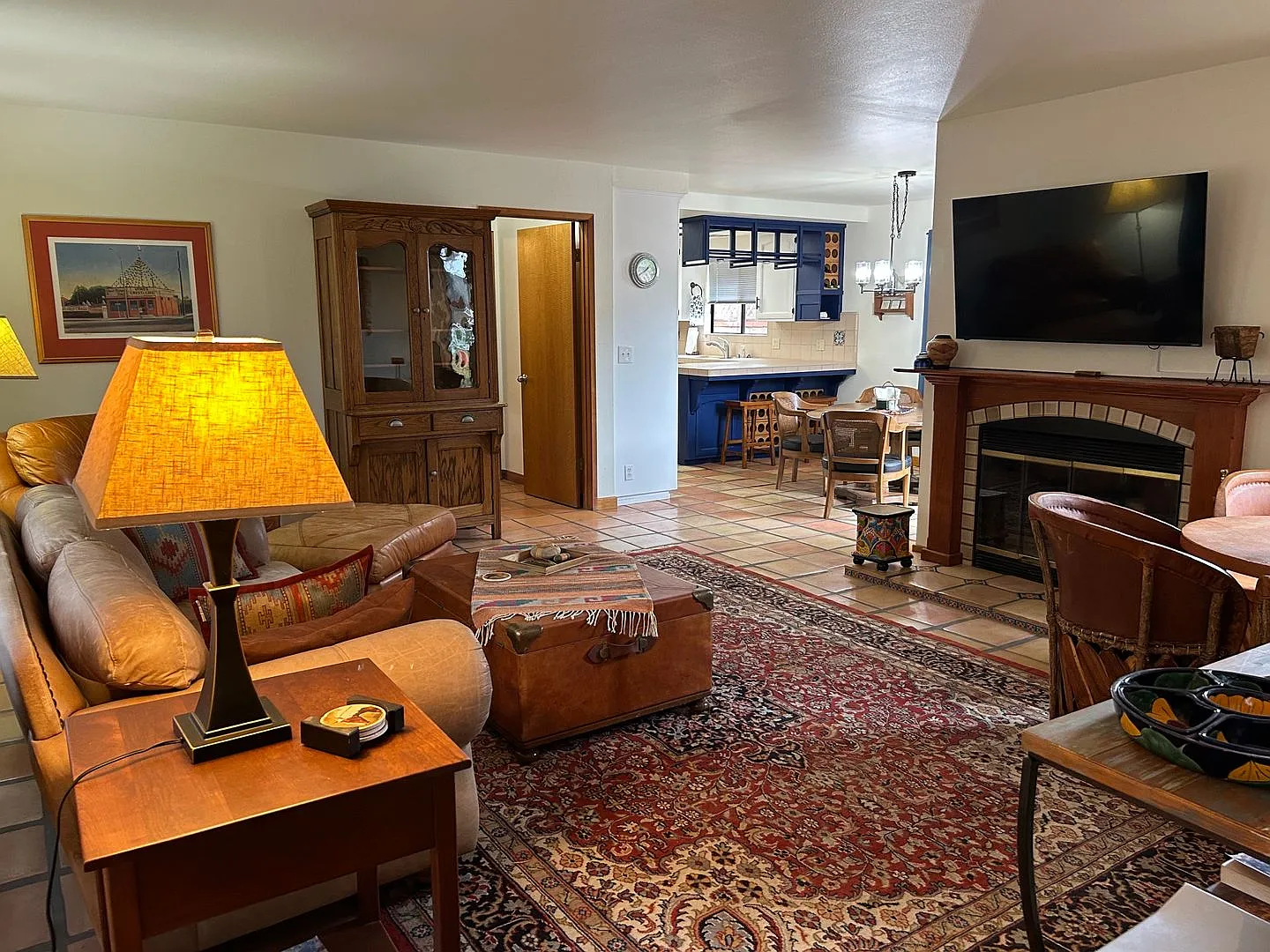 Short-Term Fully Furnished Rental Available Now! — Photo 2