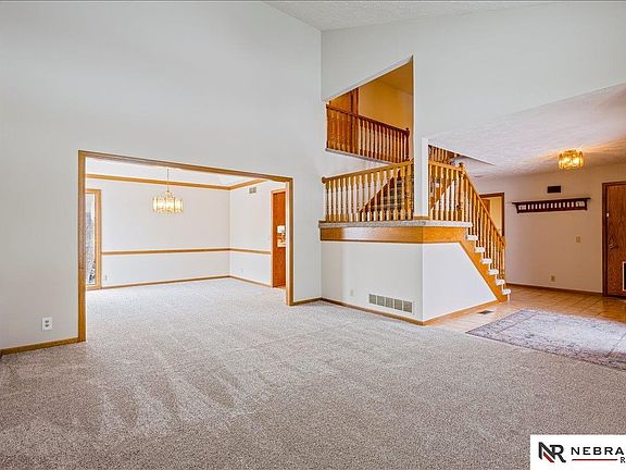 4th image of 501 Kent Dr