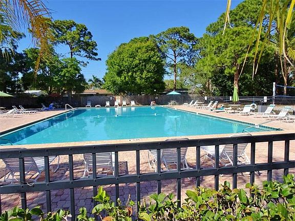 4th image of 2740 Coconut Bay Ln #312