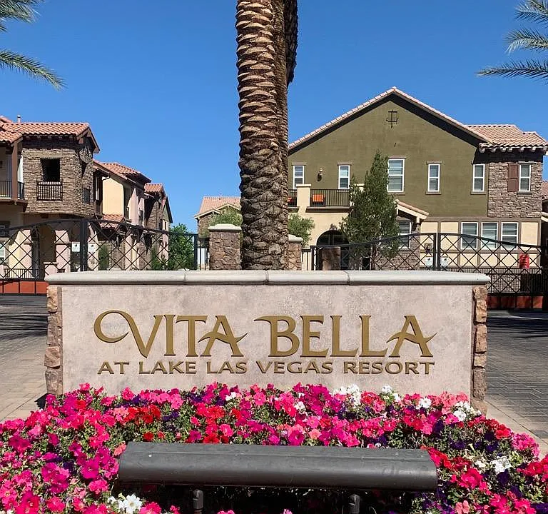 6 Corte Vita