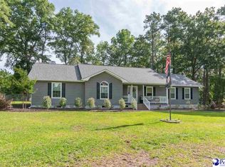 100 Warren Way Ln, Cheraw, SC 29520