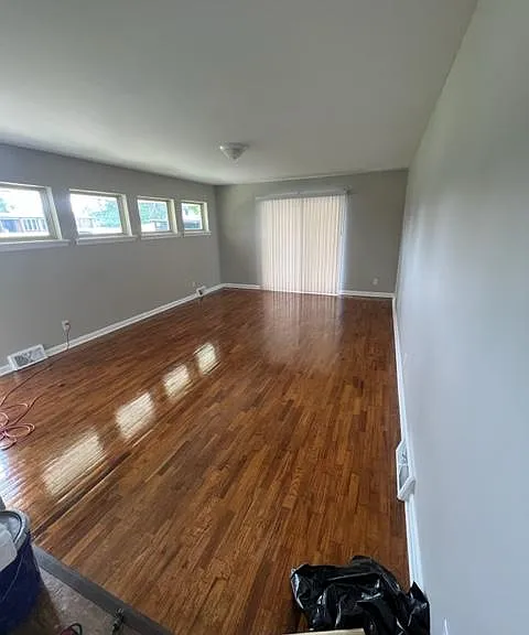 920 Brown St — Photo 3