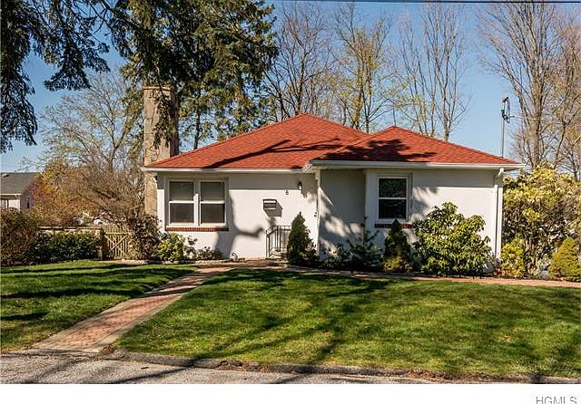 1st image of 8 Whittier Ave