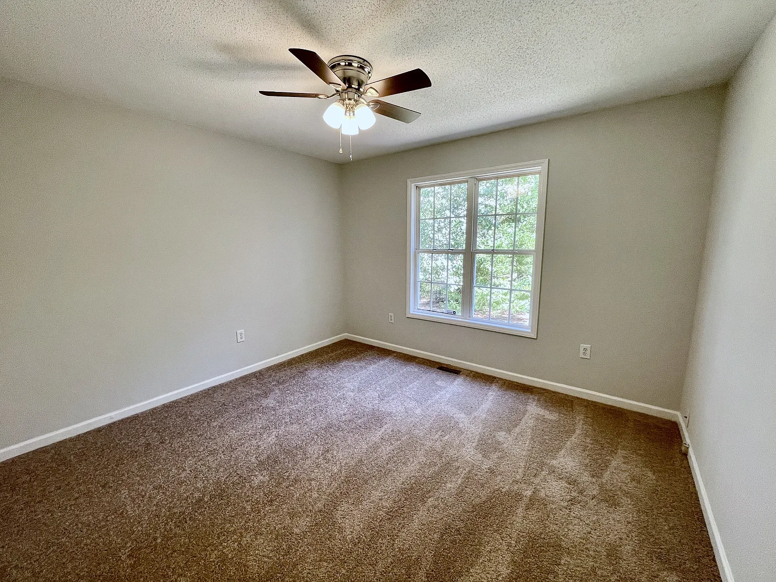 160 Hunters Ridge - 1 — Photo 3