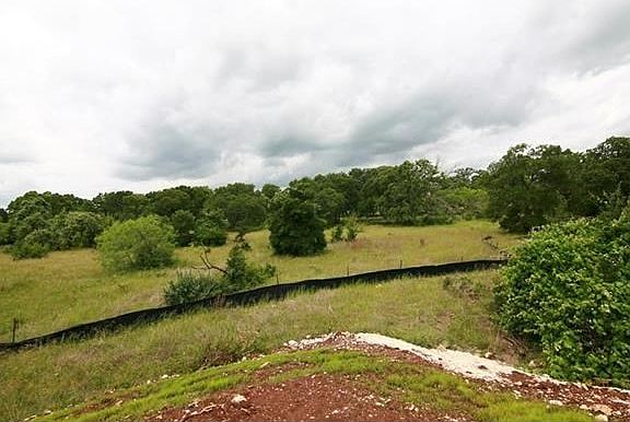 2nd image of 1013 Prairie Lily Pl