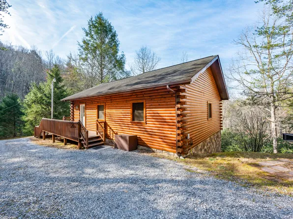 148 Dew Drop Way, Cosby, TN 37722