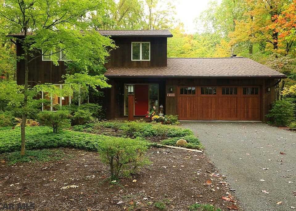 1st image of 1358 Greenwood Cir