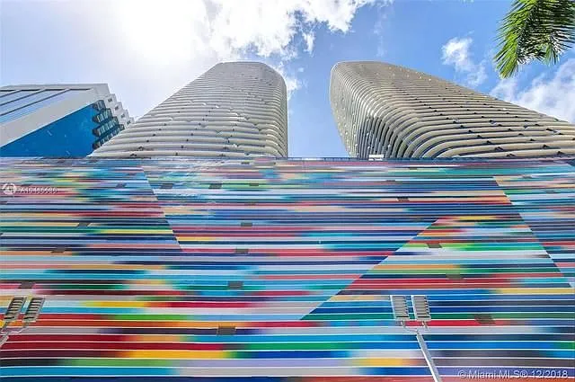 Building Photo 3
