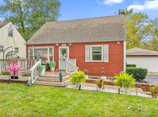 3202 N Lake Park Ave, Hobart, IN 46342