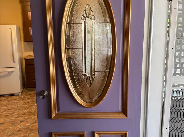 (undisclosed Address), Lucerne, CA 95458
