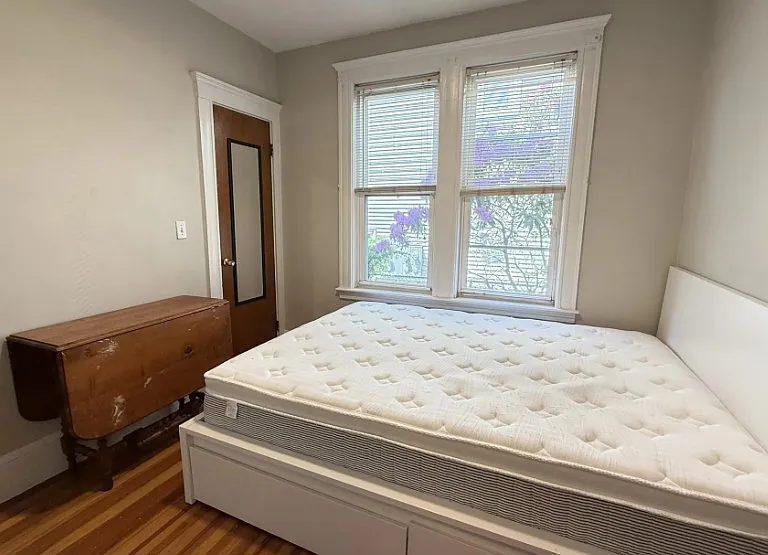 439 Washington St #1B — Photo 7