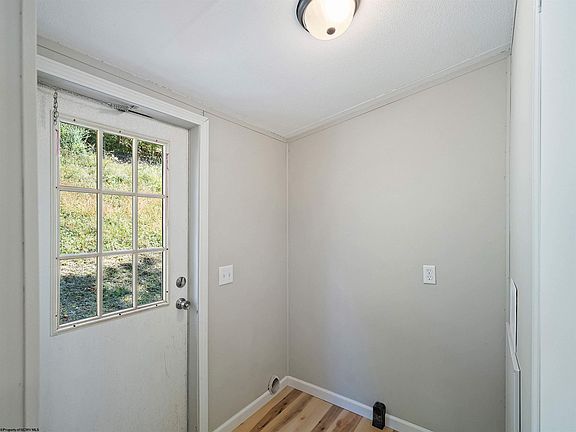 2nd image of 5670 Copley Rd