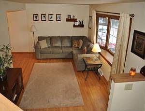 Open Concept Living Room/Dining Room (12x18)