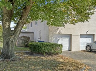 656 Cherry Ridge Rd #B, Columbus, OH 43228