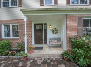 402 Karen Ln, Wallingford, PA 19086