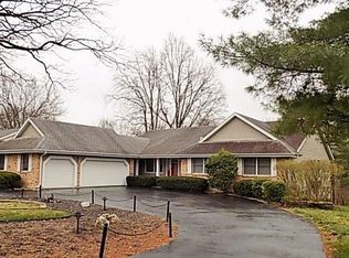 14700 Chesterfield Trails Dr, Chesterfield, MO 63017