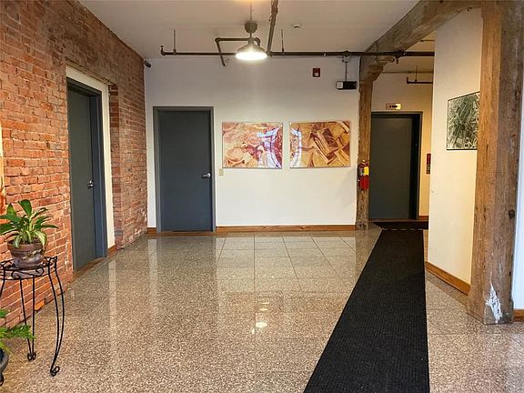 2nd image of 21 N Depot St Suite 3E