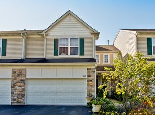 203 Terra Springs Cir #203, Volo, IL 60020