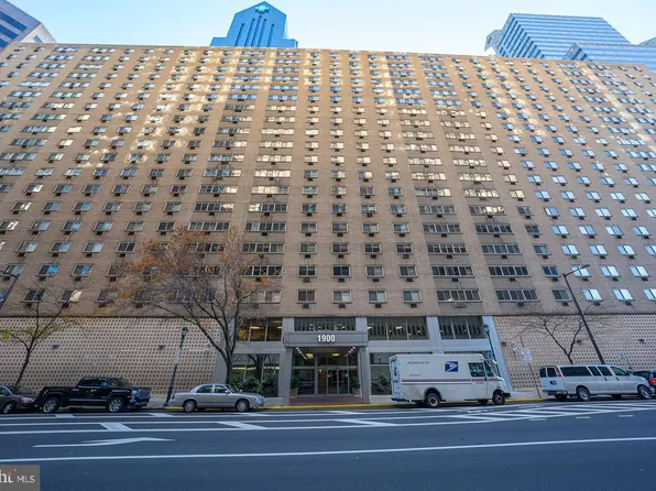 1900 John F Kennedy Blvd APT 1420, Philadelphia, PA 19103