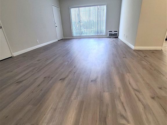 3rd image of 4525 Murietta Ave APT 12A
