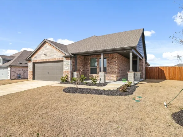 38 Mockingbird Ln, Sanger, TX 76266