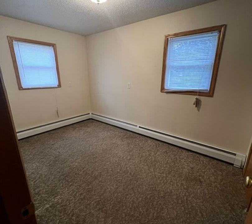 335 Iowa 335 Iowa Ave Martensdale, IA Zillow