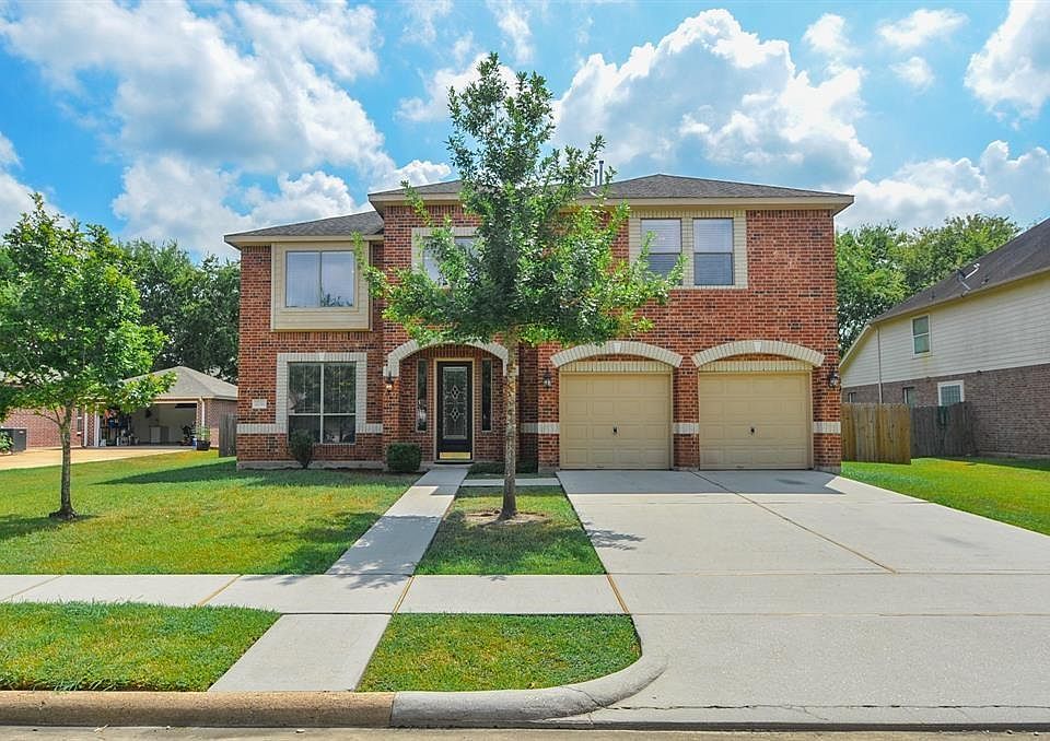 1st image of 12211 Ashley Circle Dr E