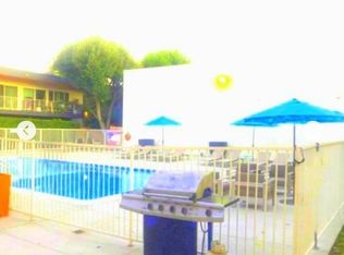 17938 Burbank Blvd #117, Encino, CA 91316