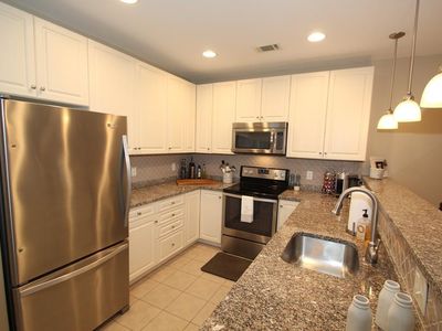 3 Harvest Dr #111, North Andover, MA, 01845