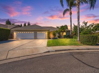 684 Rolling Hills Court, Exeter, CA 93221