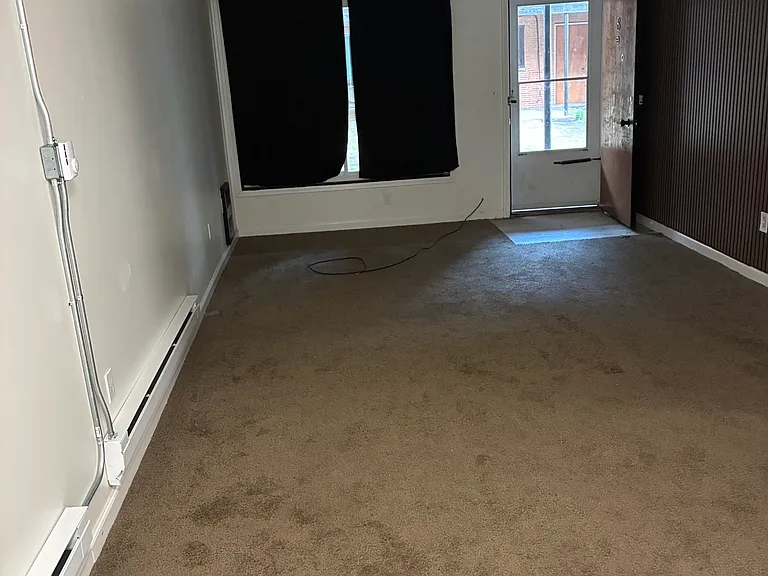 16755 Greenfield Rd #8 — Photo 5