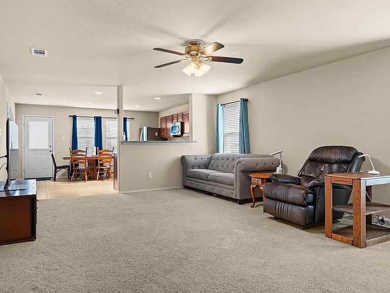 3241 Sadie Trl — Photo 6