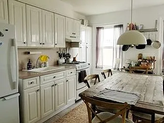 Rented by Brooklyn Heights Real Estate Inc