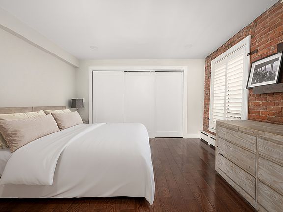 4th image of 264 Water St APT 3B