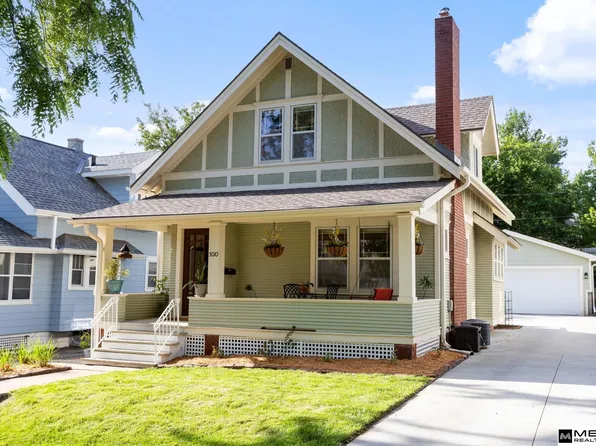 5010 Burt St, Omaha, NE 68132