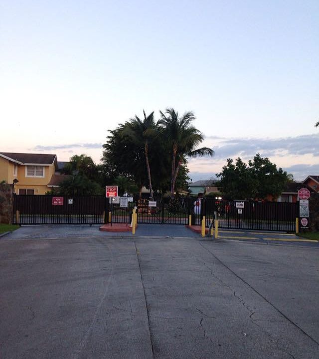 1st image of 999 NW 106 Avenue Cir