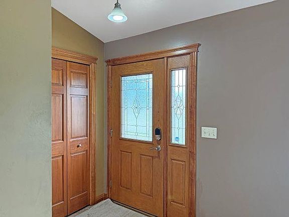 2nd image of 3136 Egan Ln