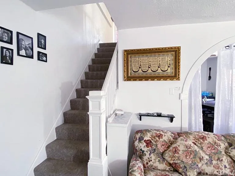 541 Summerlea St #1 — Photo 5