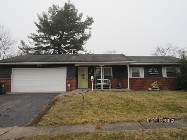 1st image of 170 Green Meadow Dr