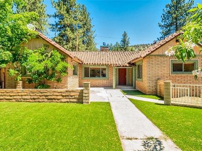 948 Evergreen Rd, Wrightwood, CA, 92397